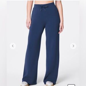 SPANX AirEssentials Womens Wide Leg Pants Size L Faded Indigo Lounge Cozy Relax